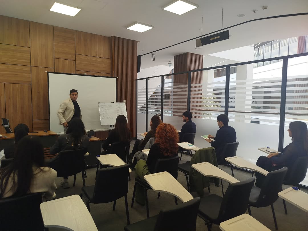 Effektiv biznes plan hazırlanması mövzusunda növbəti təlim keçirilib.