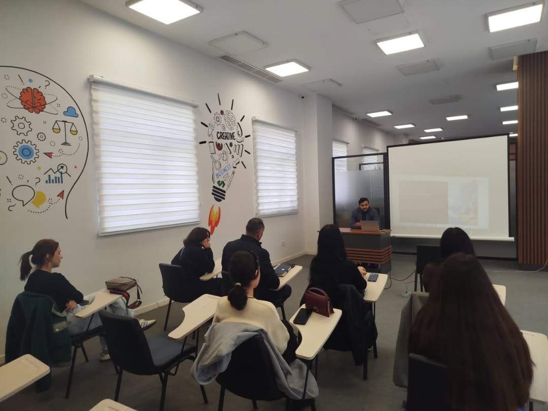 Vaxtın idarəedilməsi mövzusunda növbəti təlim keçirilib.