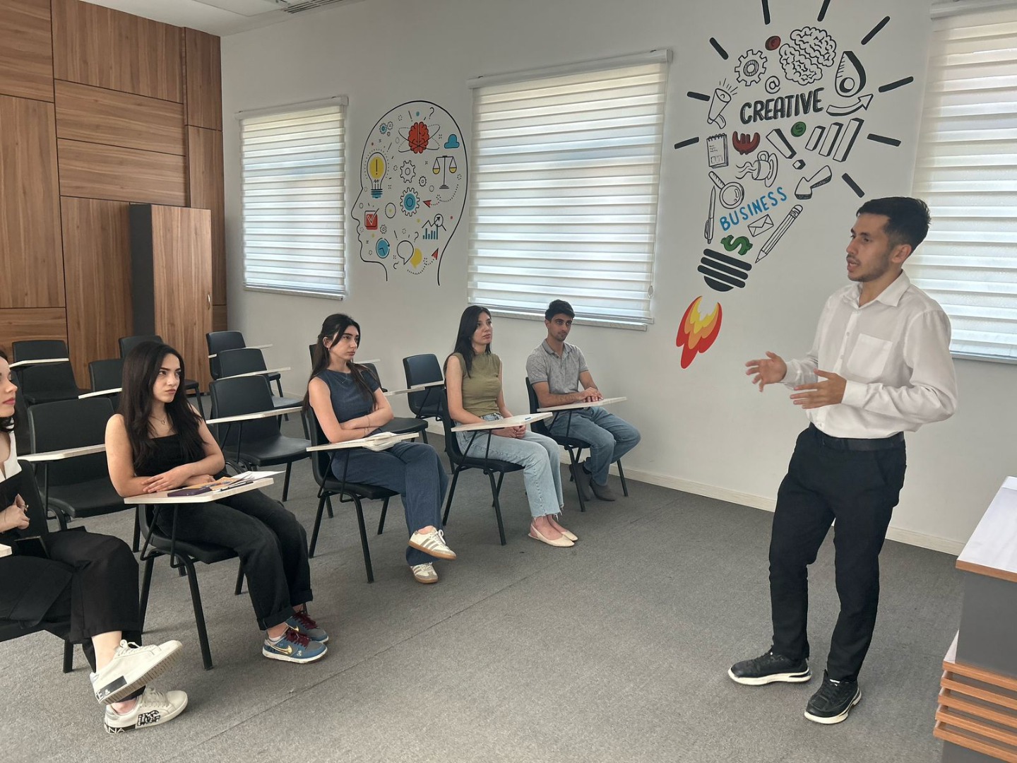 "Müştəri səni hardan tapsın? Sayt yoxsa sosial media?" mövzusunda növbəti təlim keçirilib.