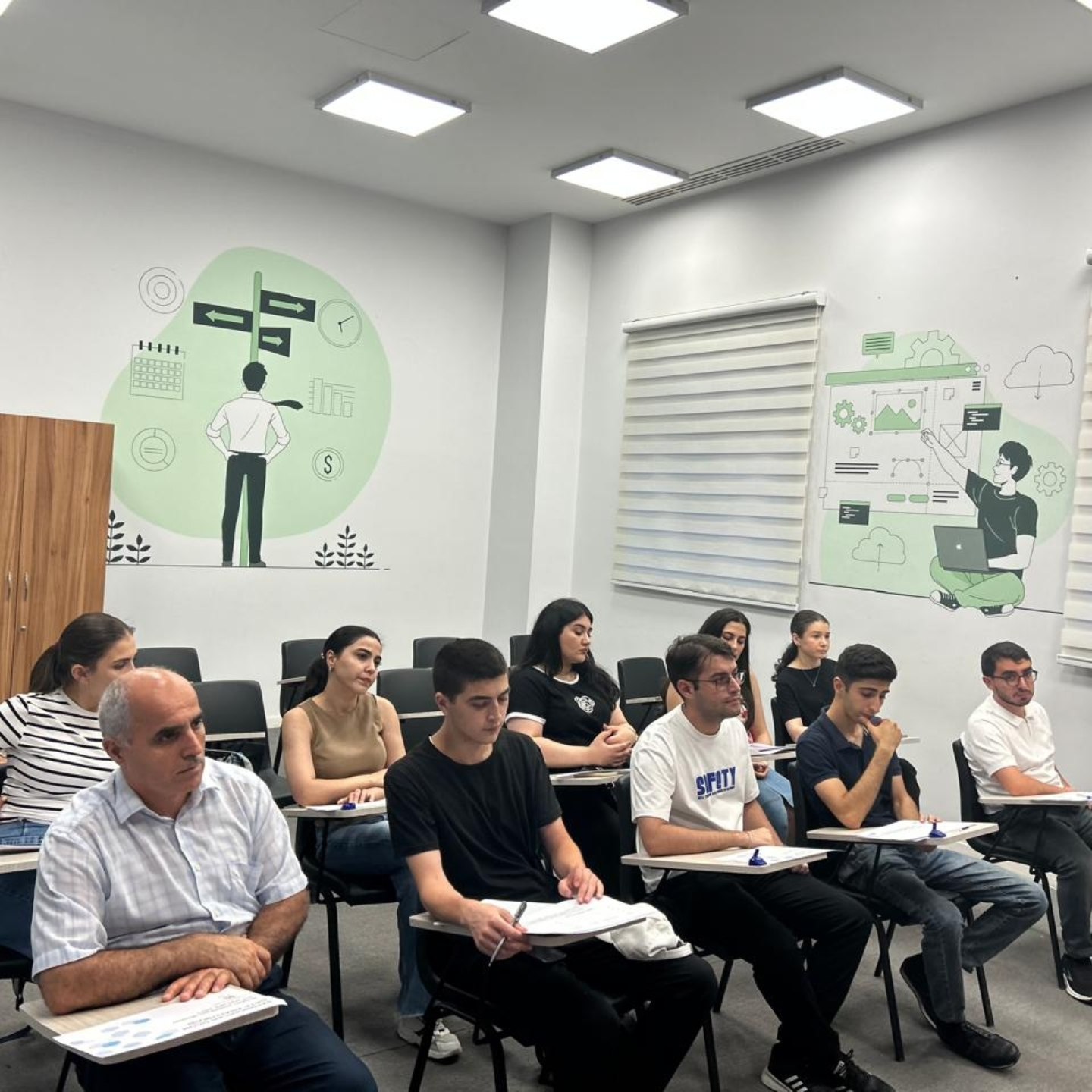 "Müştəri analitikası: Müştəri sizi niyə tərk edir?" mövzusunda növbəti təlim keçirilib.