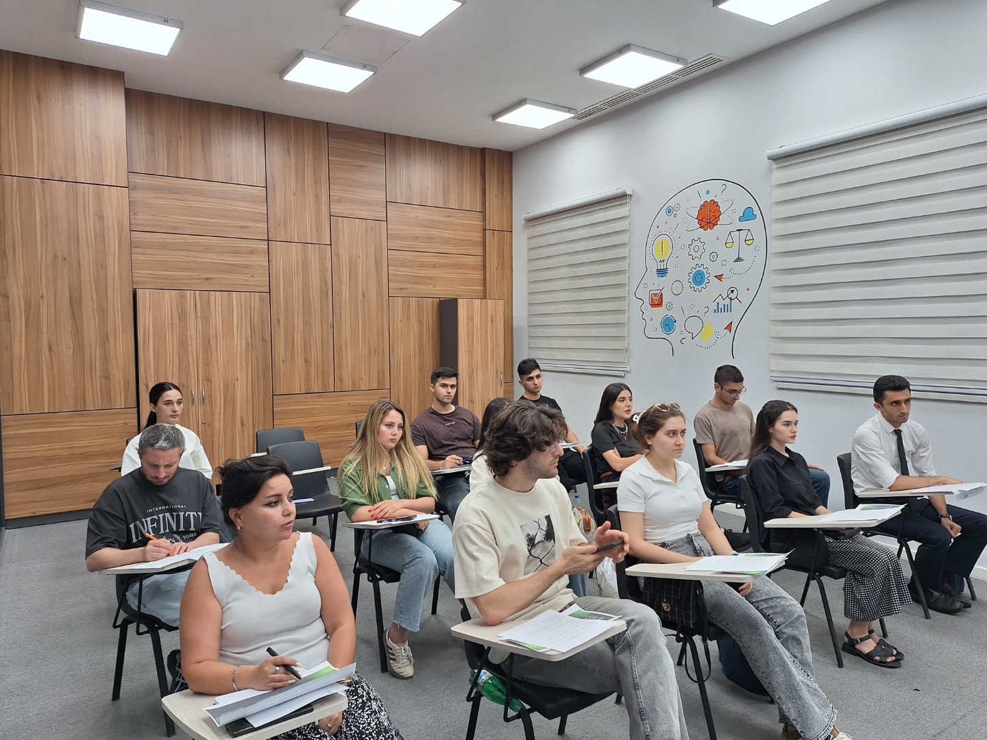 "Məlumatların toplanması və təmizlənməsi" mövzusunda növbəti təlim keçirilib.