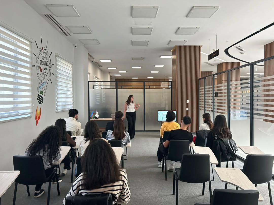Strateji PR ilə sürətli böyümə mövzusunda növbəti təlim keçirilib.