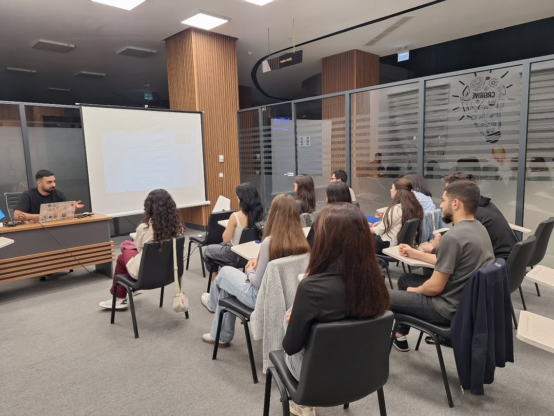 Məlumatların standartlaşdırılması və növlərinin dəyişdirilməsi mövzusunda növbəti təlim keçirilib.