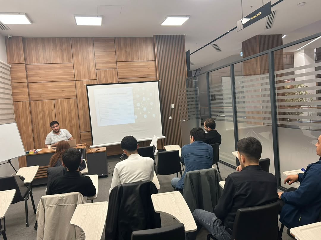 Süni intellektdə məlumat təhlükəsizliyi mövzusunda növbəti təlim keçirilib.